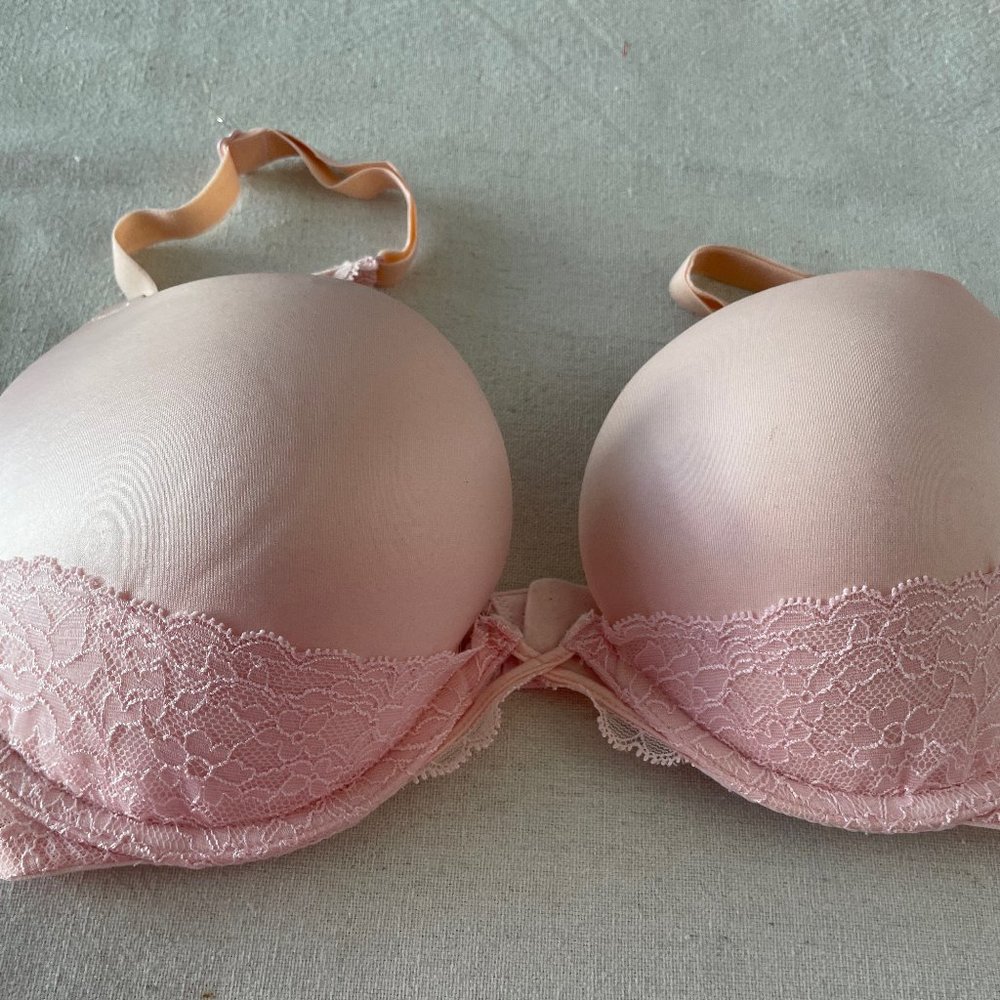 Victoria's Secret Fearless Demi Push-Up Bra, Light Pink, 32DD, USED